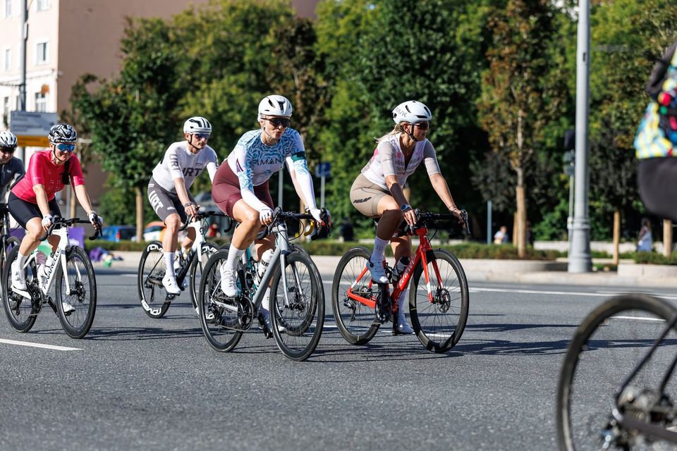 Фото 43bafcd30bfd40d2be016c5fb9629da2 с события Cyclingrace Вечернее Садовое