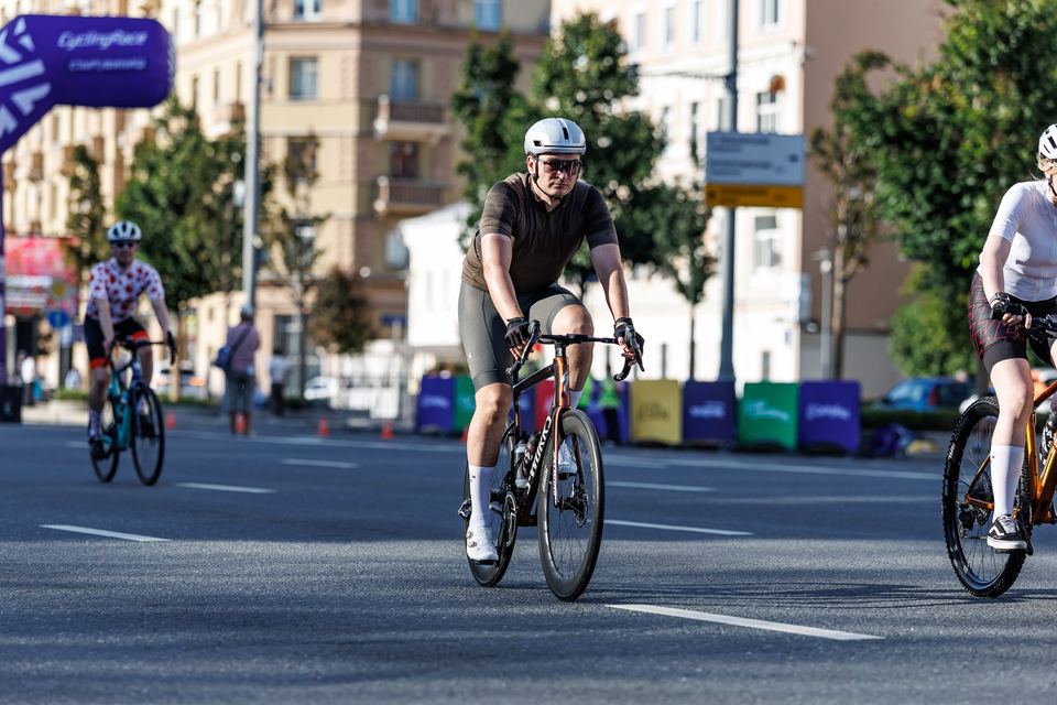 Фото cbf6f210371244f5b54f235bcb69dca0 с события Cyclingrace Вечернее Садовое
