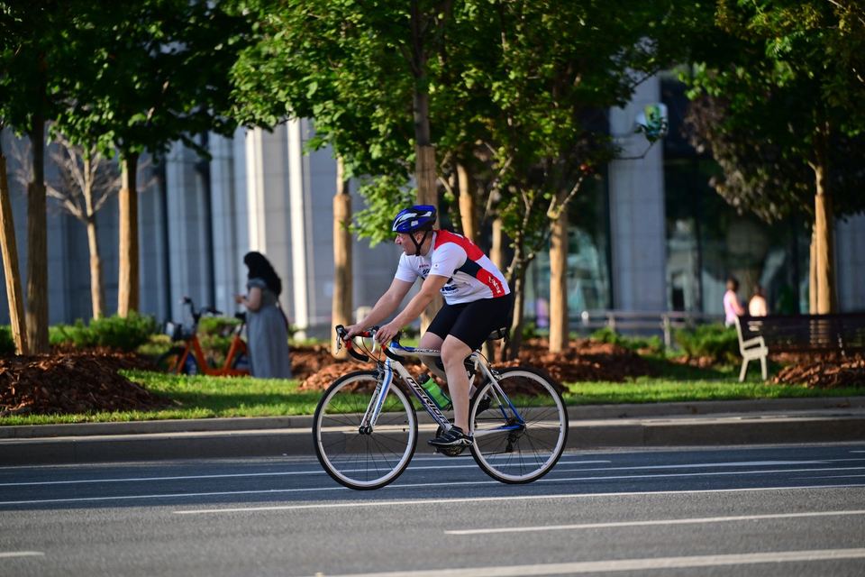 Фото 19eeb7738e1e4ca2979a03f8d88a23b2 с события Cyclingrace Вечернее Садовое
