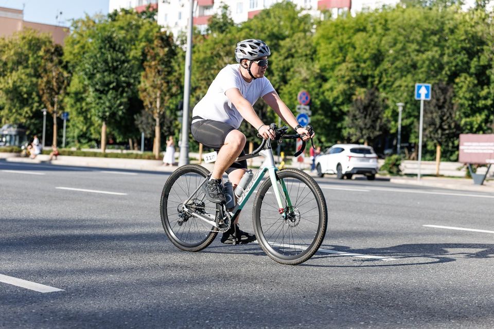 Фото 0313a6f3003c495aa5965b6000283de0 с события Cyclingrace Вечернее Садовое