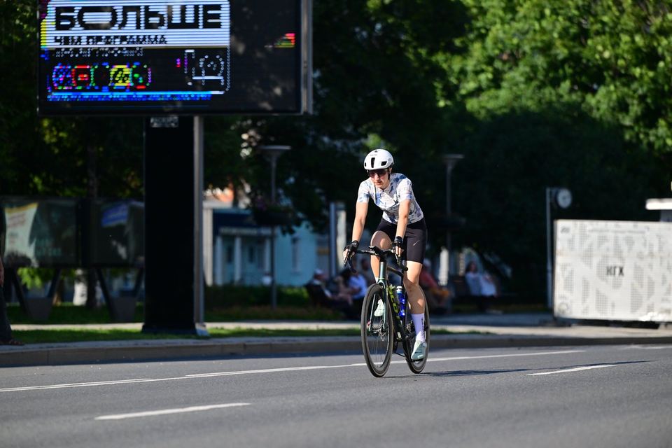 Фото 78019db6b4e0474a938f6e25ab53b935 с события Cyclingrace Вечернее Садовое