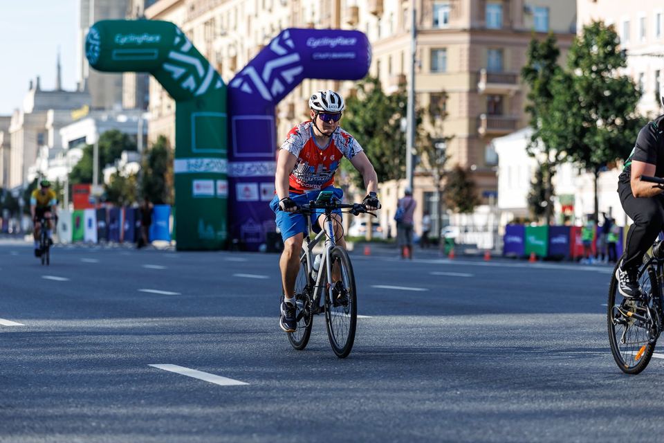 Фото 8396ff2ea17c4dbc9089c6da2ae66e35 с события Cyclingrace Вечернее Садовое