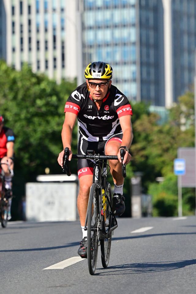 Фото 7c6f08a2511d46499dc036cca71aab02 с события Cyclingrace Вечернее Садовое