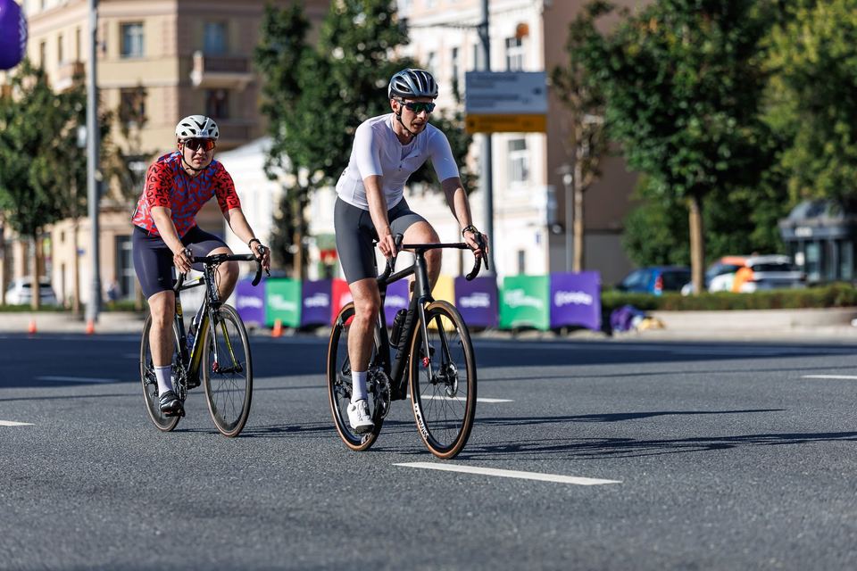 Фото 7b16332946b942ec8fd69a35bf4e9219 с события Cyclingrace Вечернее Садовое