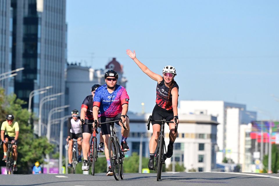 Фото 65f2d0b89f93455fab74b0fc6c245aa6 с события Cyclingrace Вечернее Садовое