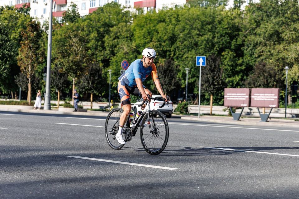 Фото 2d5923e88aaf47d39cb504f9c5f1ec09 с события Cyclingrace Вечернее Садовое