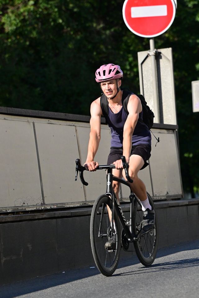 Фото 9d496ae6a8714a86b856a58b4e7a7ecd с события Cyclingrace Вечернее Садовое