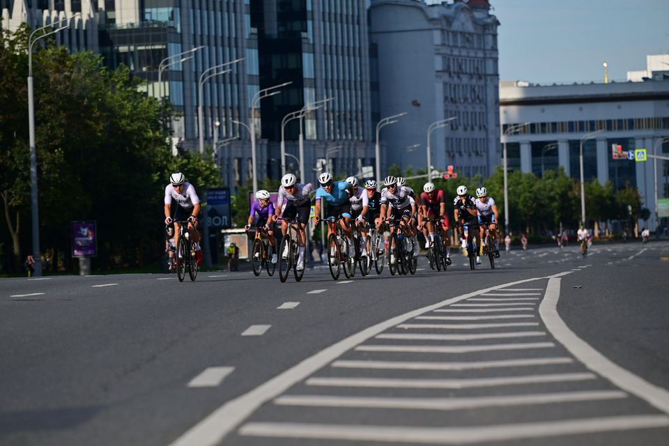 Фото 544a622aacbf4ffd934d869098579be3 с события Cyclingrace Вечернее Садовое