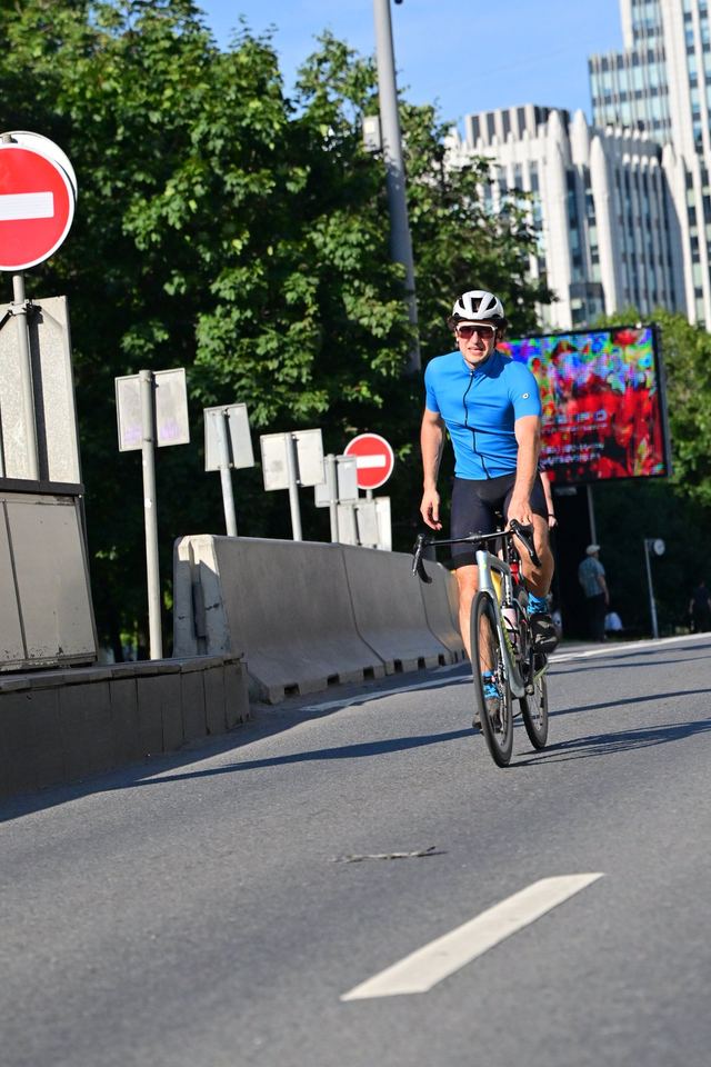 Фото f69d6054ac5b42f4a35a86274349c43f с события Cyclingrace Вечернее Садовое