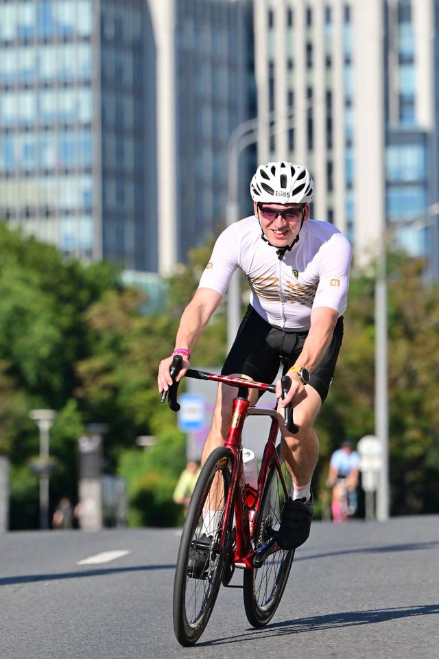 Фото c87aee457a7d43538c05026ce7598dc5 с события Cyclingrace Вечернее Садовое