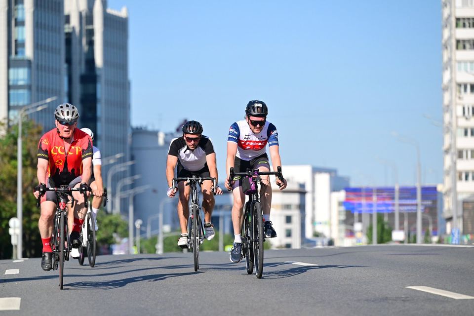 Фото a35c18acf9994d03a1cd72ae4a158b36 с события Cyclingrace Вечернее Садовое