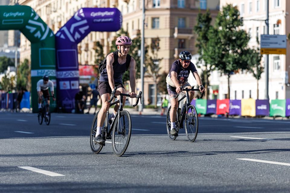 Фото 2464eb7e499f4719b02c3eb8ed6c29aa с события Cyclingrace Вечернее Садовое