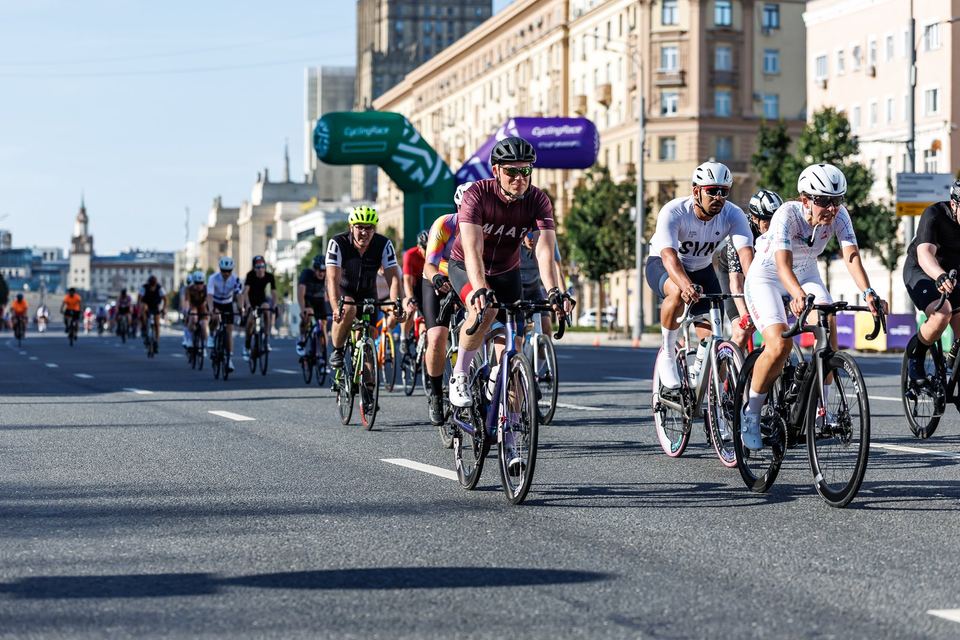 Фото b313278e32804839a972be29b4eb6d45 с события Cyclingrace Вечернее Садовое