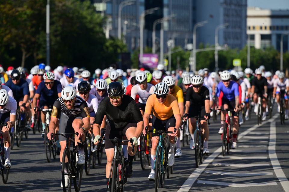 Фото 25e7e9fe36f44996bfb55d1897ea31a9 с события Cyclingrace Вечернее Садовое