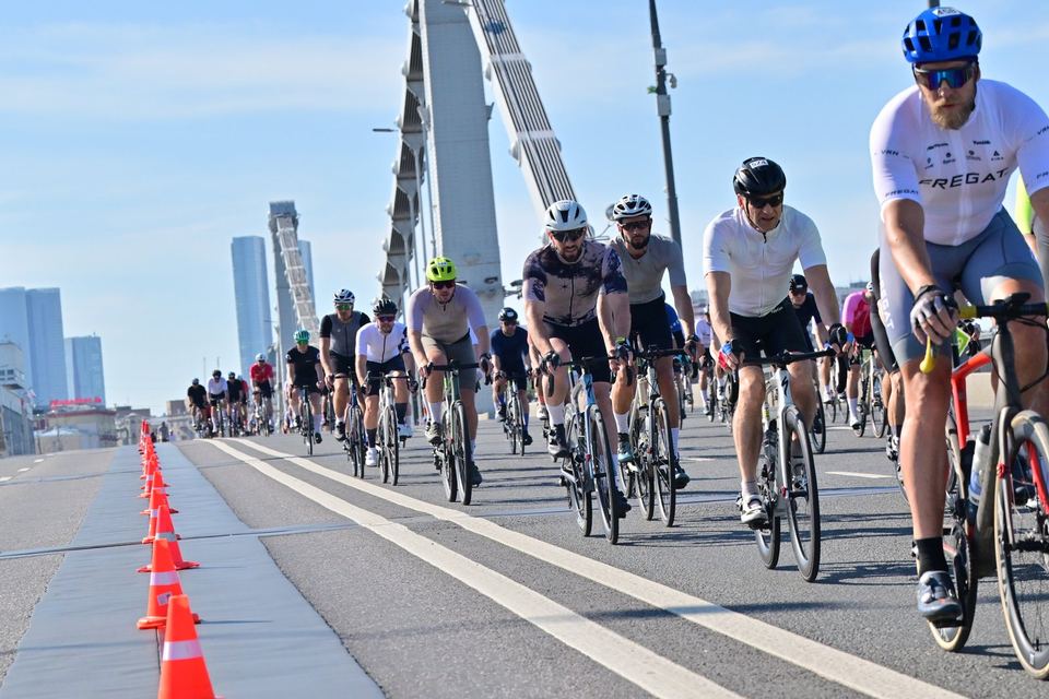 Фото 7d6eff25fd0a4876a781be2f4c224c37 с события Cyclingrace Вечернее Садовое