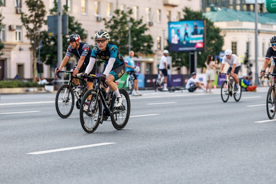 Фото 54646a50528a40e3b7249e5c4b46ecaf с события Cyclingrace Вечернее Садовое
