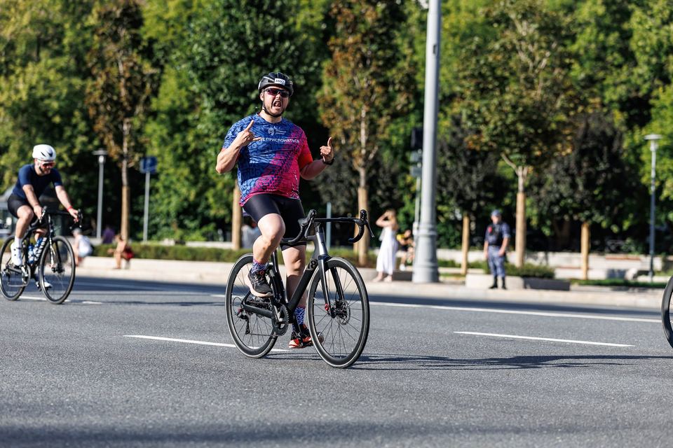 Фото 5728cdd0ac1f4bc5b157f775446af775 с события Cyclingrace Вечернее Садовое