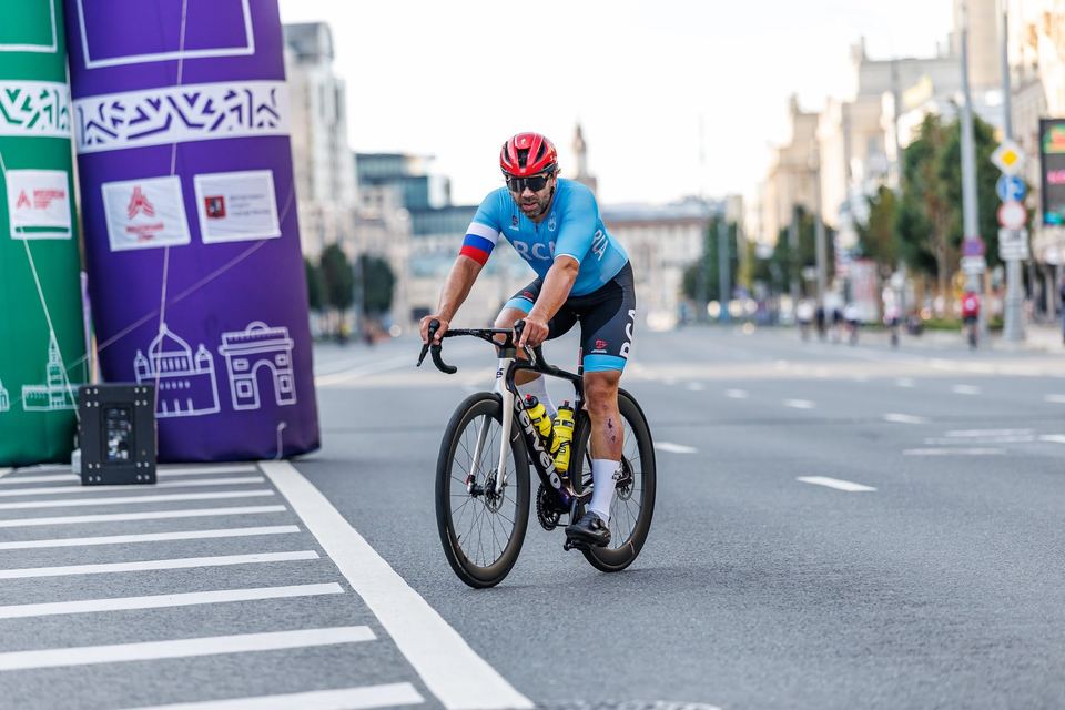 Фото 2a299072f3d74fc0b918f8489f5f66a4 с события Cyclingrace Вечернее Садовое