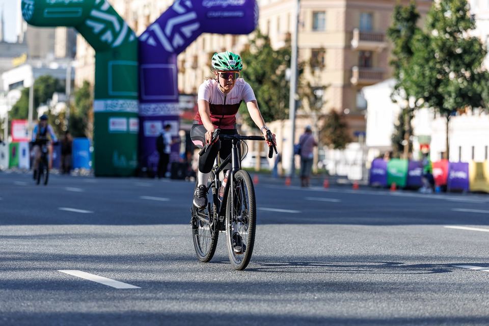 Фото ff9c7226c69a4c38af76c25a1bf1dd44 с события Cyclingrace Вечернее Садовое