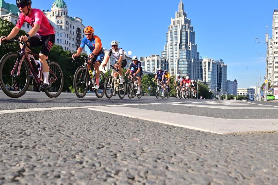 Фото 3a9b2273cfc64e078f01ecb53345ade2 с события Cyclingrace Вечернее Садовое