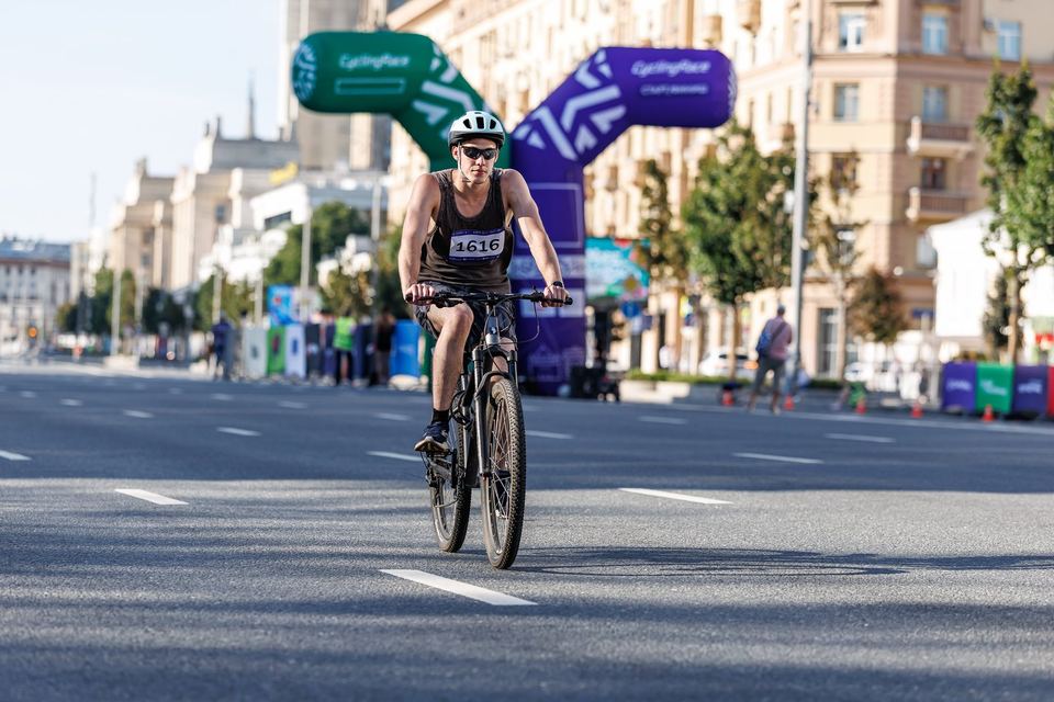 Фото bba57004c9f84be8952e036b91c89e6d с события Cyclingrace Вечернее Садовое