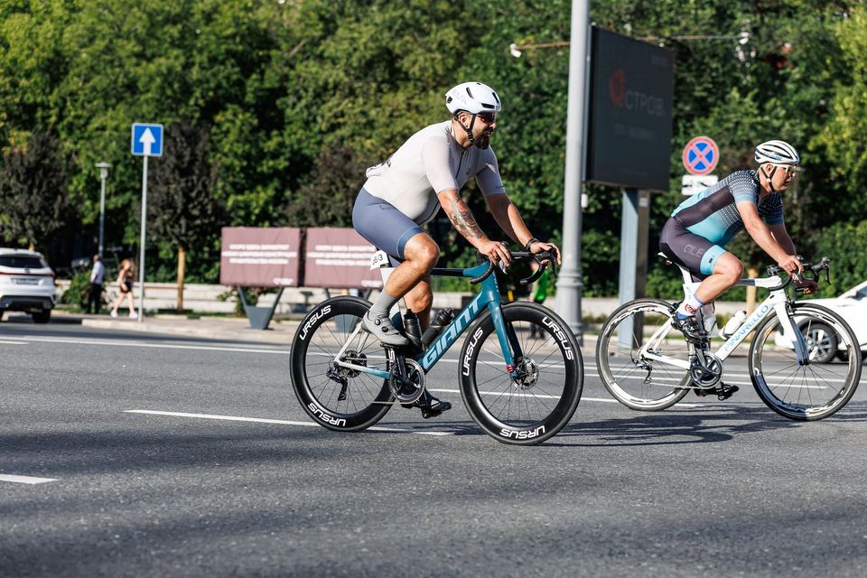 Фото 31547fd27a6d4b289d92b58712c5de39 с события Cyclingrace Вечернее Садовое