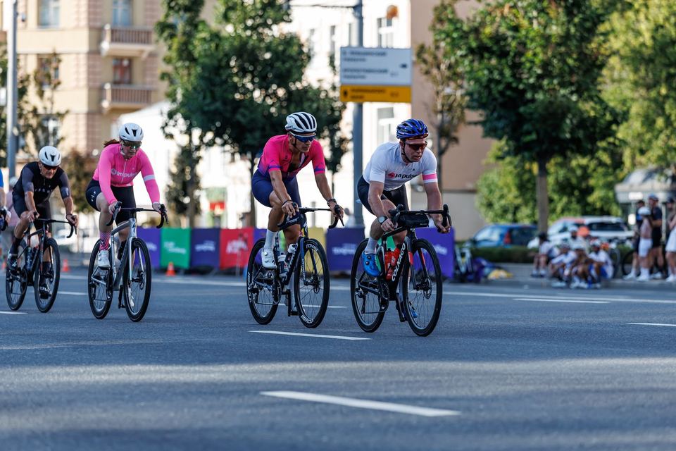 Фото 823eae7c68eb40b0973cbd3e7b00177b с события Cyclingrace Вечернее Садовое