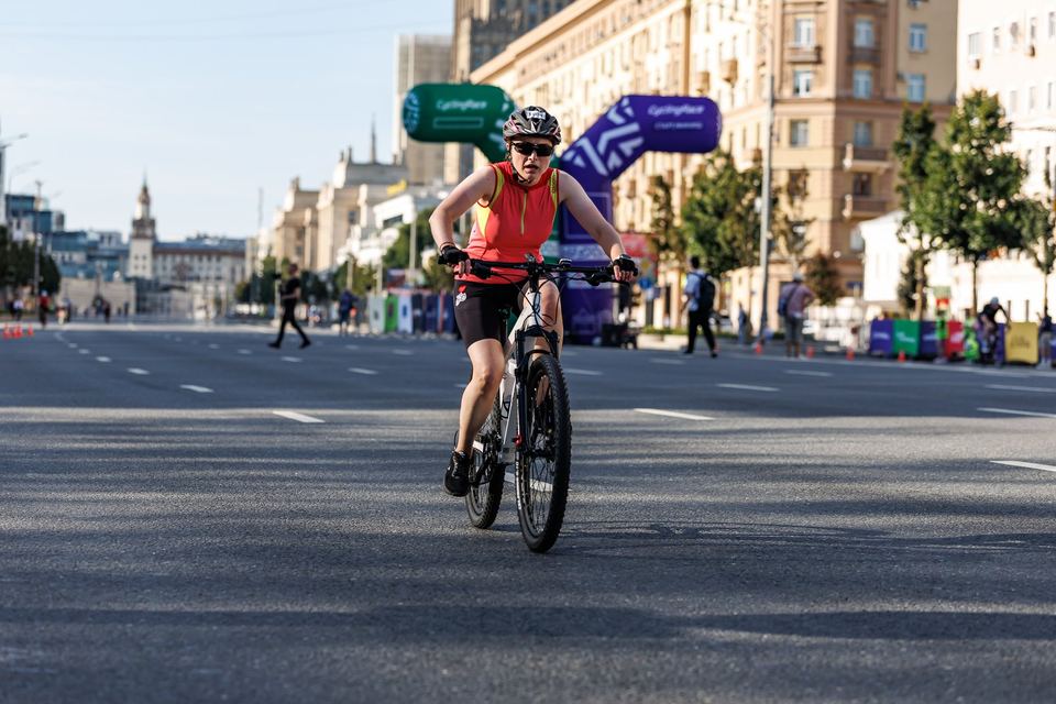 Фото 93a6ec1b1db445c096bc9cd54c31ad0a с события Cyclingrace Вечернее Садовое