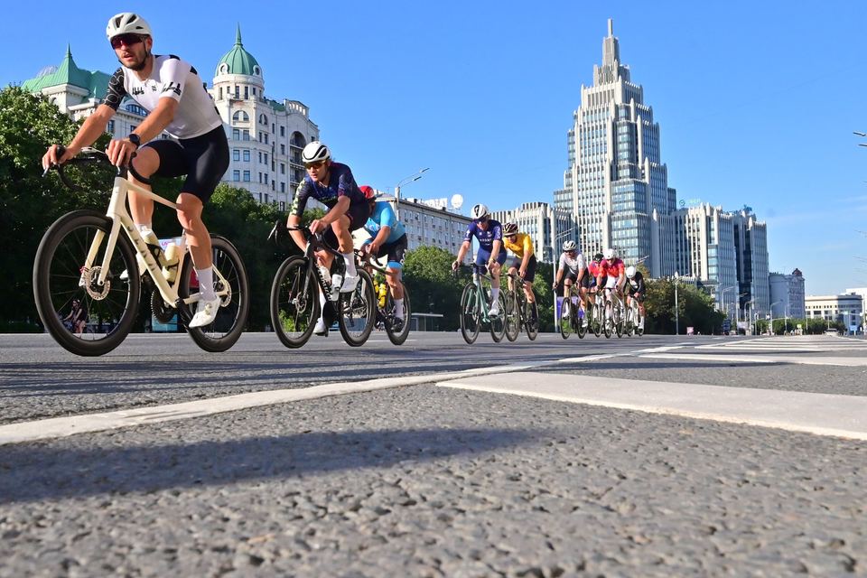 Фото 6d1c12da02764e23874914fb3d742893 с события Cyclingrace Вечернее Садовое