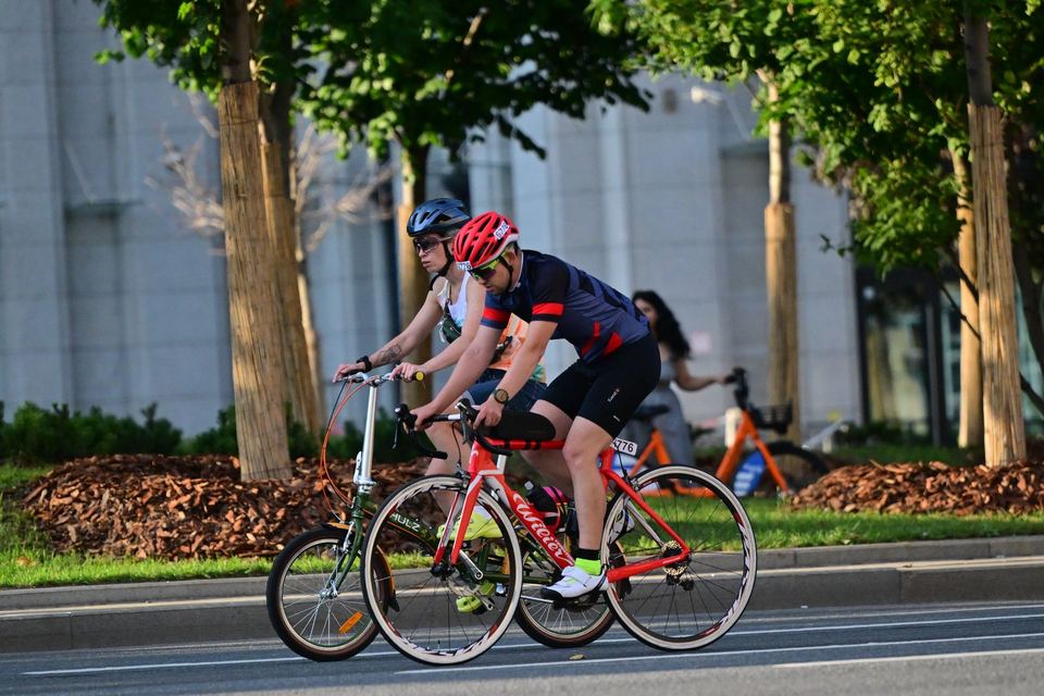 Фото eee4cde874b24c15a61af1e5ce5a23da с события Cyclingrace Вечернее Садовое