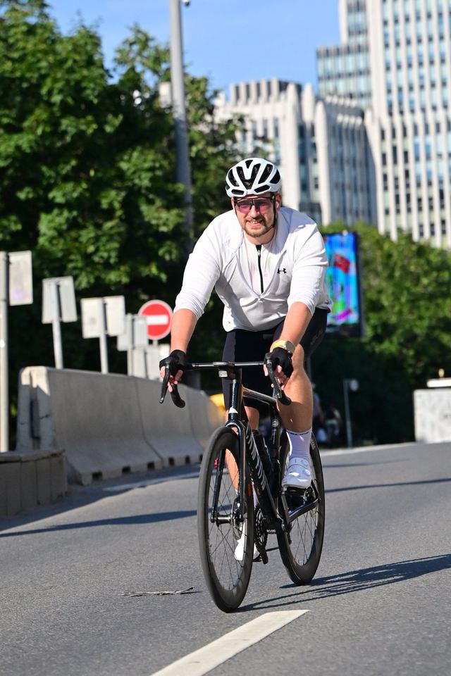 Фото 6cb9d1d91d8b41b58fdb1340ff6d833a с события Cyclingrace Вечернее Садовое