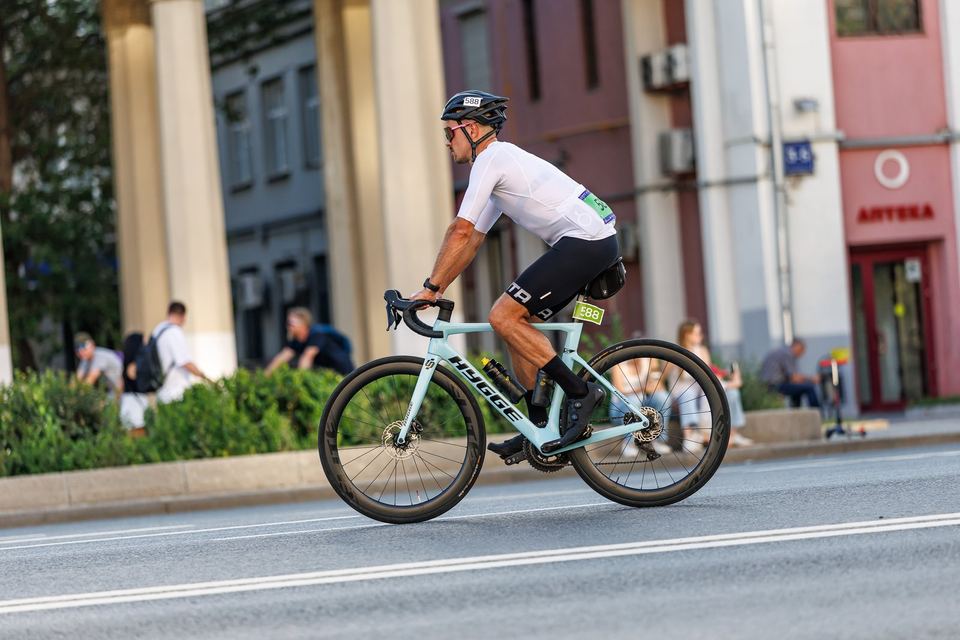 Фото e98f4860354647dda0e80ea9a40ca189 с события Cyclingrace Вечернее Садовое