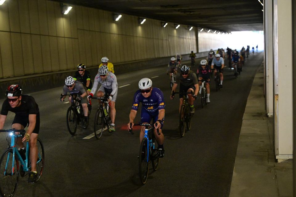 Фото f2be06f72cdd4b0ba0211d4b383a6727 с события Cyclingrace Вечернее Садовое