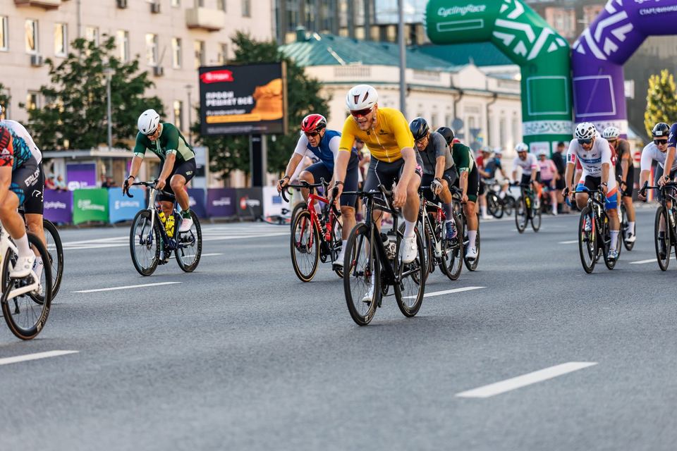 Фото 700805a22d654c079e63cfb992ffe216 с события Cyclingrace Вечернее Садовое