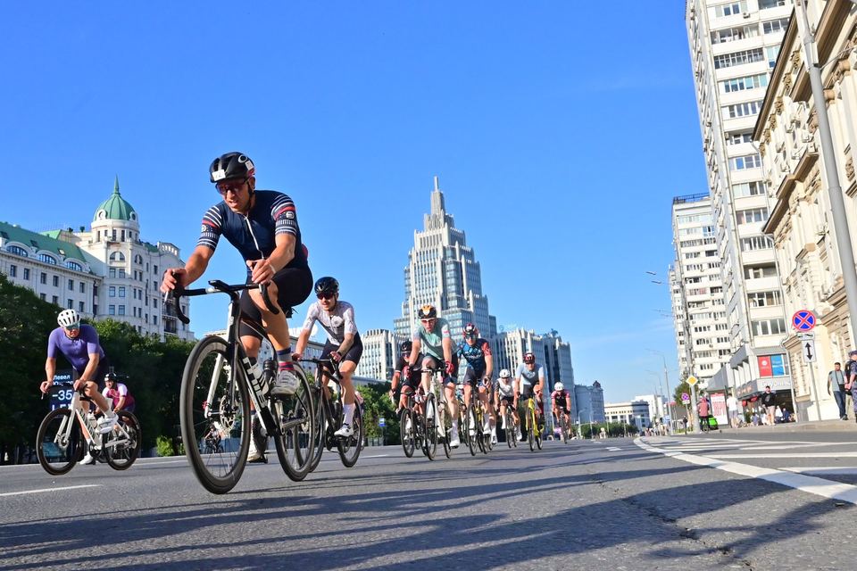 Фото 9d33584bdc5e419cb6637e23ad744e01 с события Cyclingrace Вечернее Садовое