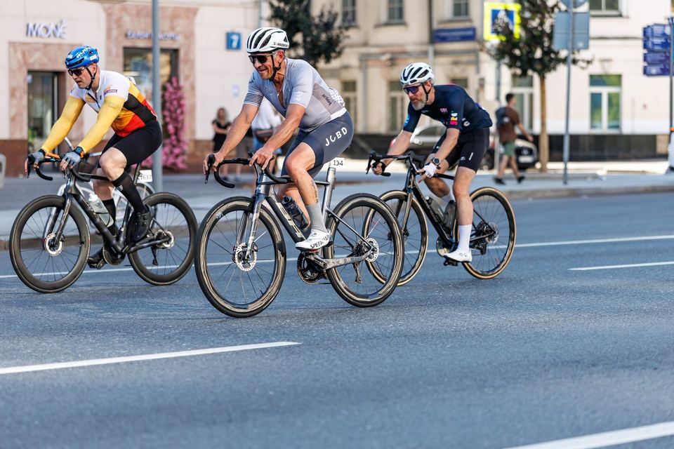 Фото 24eb3ed9f1d14a30b287dd5569922efe с события Cyclingrace Вечернее Садовое