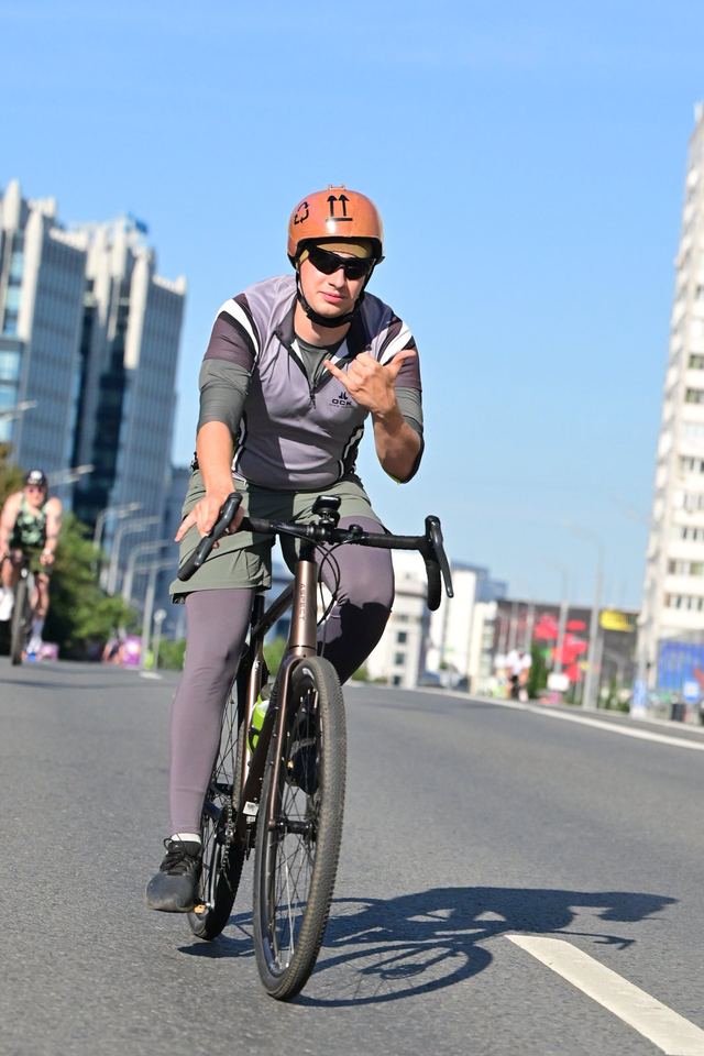 Фото e63cb3ed67fb4863a614d993901218b4 с события Cyclingrace Вечернее Садовое
