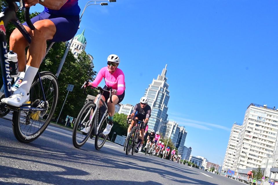 Фото c64033b624f1442399c5fce04b6b8041 с события Cyclingrace Вечернее Садовое