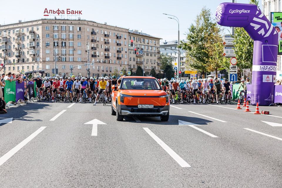 Фото 81398e34affa4b959876c4fd8346be64 с события Cyclingrace Вечернее Садовое