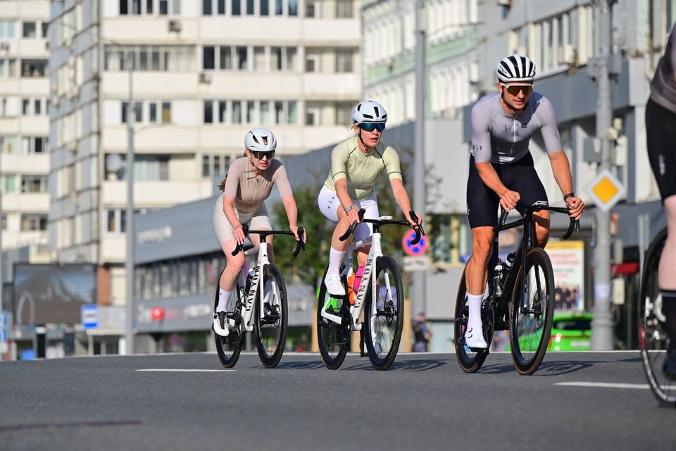Фото 53badad01f0e49058f09866d23a4b288 с события Cyclingrace Вечернее Садовое