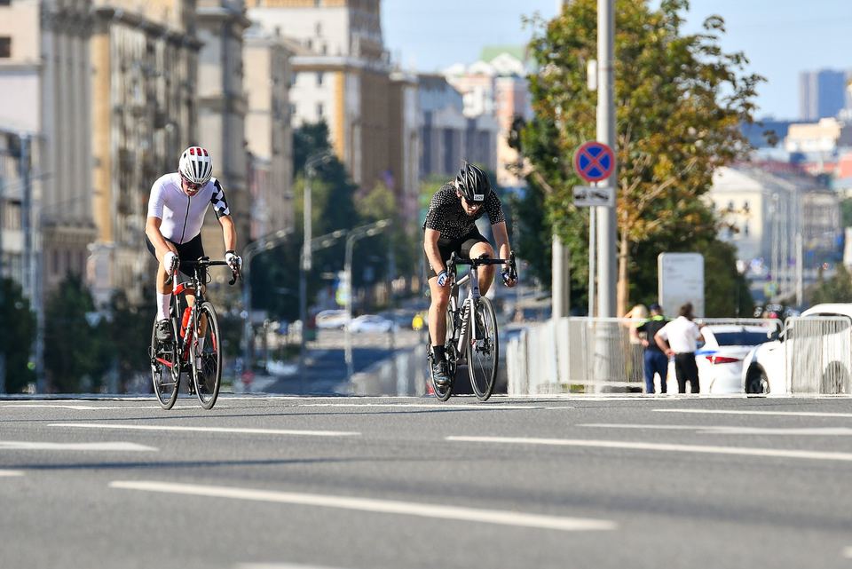 Фото 6b11f59a80874722a95c10e45d31cf98 с события Cyclingrace Вечернее Садовое