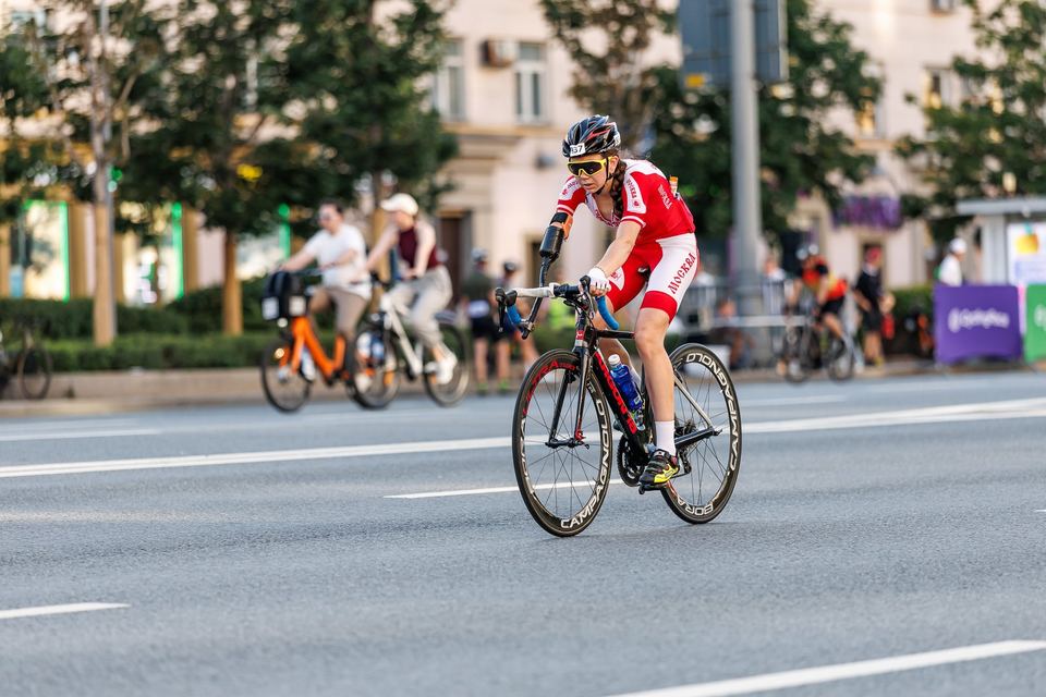 Фото 92bc558e071a43468a33c821c3edd740 с события Cyclingrace Вечернее Садовое