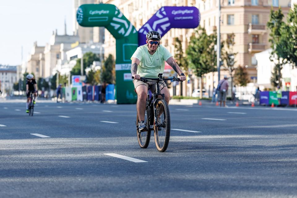 Фото 27a838fcf4a142e9a231dd37244f2e82 с события Cyclingrace Вечернее Садовое