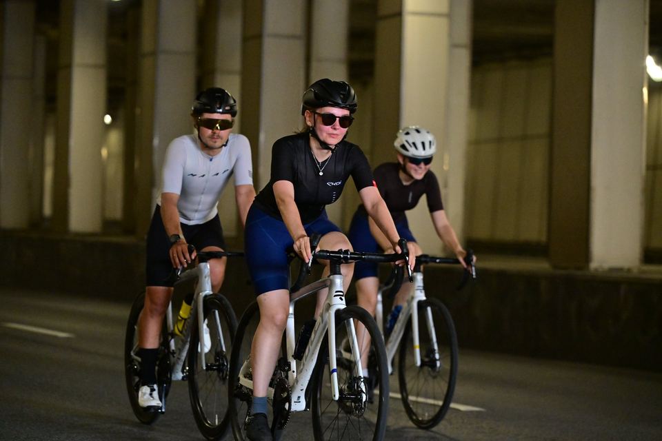 Фото 4fa23003d9594a1d973696432db51cec с события Cyclingrace Вечернее Садовое