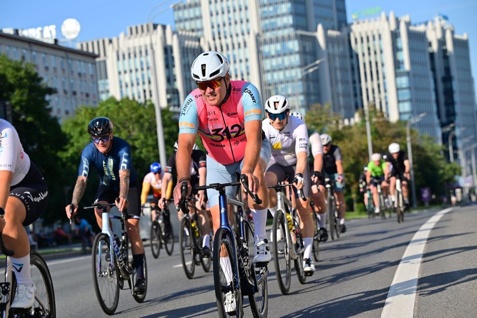 Фото ad61ecfc8dc0400b878f9c91a35fe5a2 с события Cyclingrace Вечернее Садовое