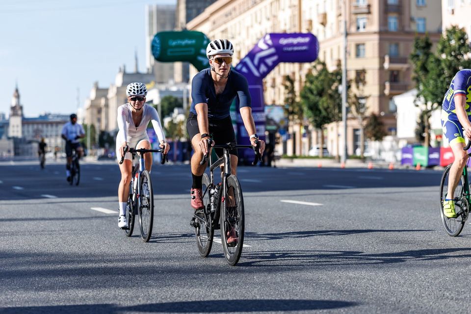 Фото 4f253d92a7b14e00ae5bfe0cab2c5dd6 с события Cyclingrace Вечернее Садовое