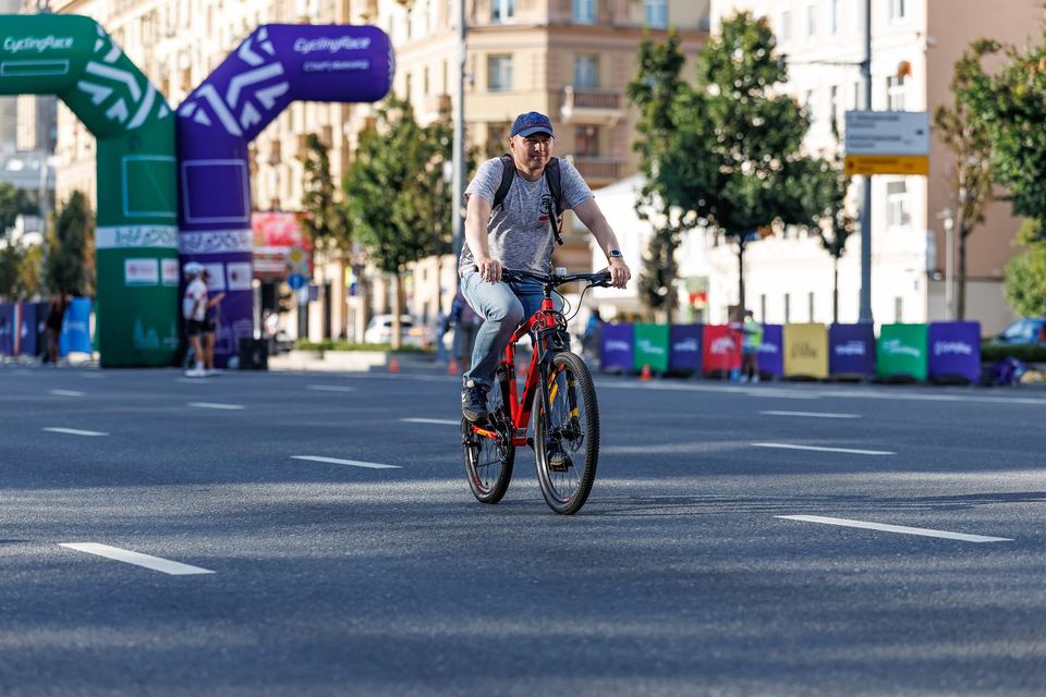 Фото 88d8dfdc0e1e47409a94a2703cb7003f с события Cyclingrace Вечернее Садовое