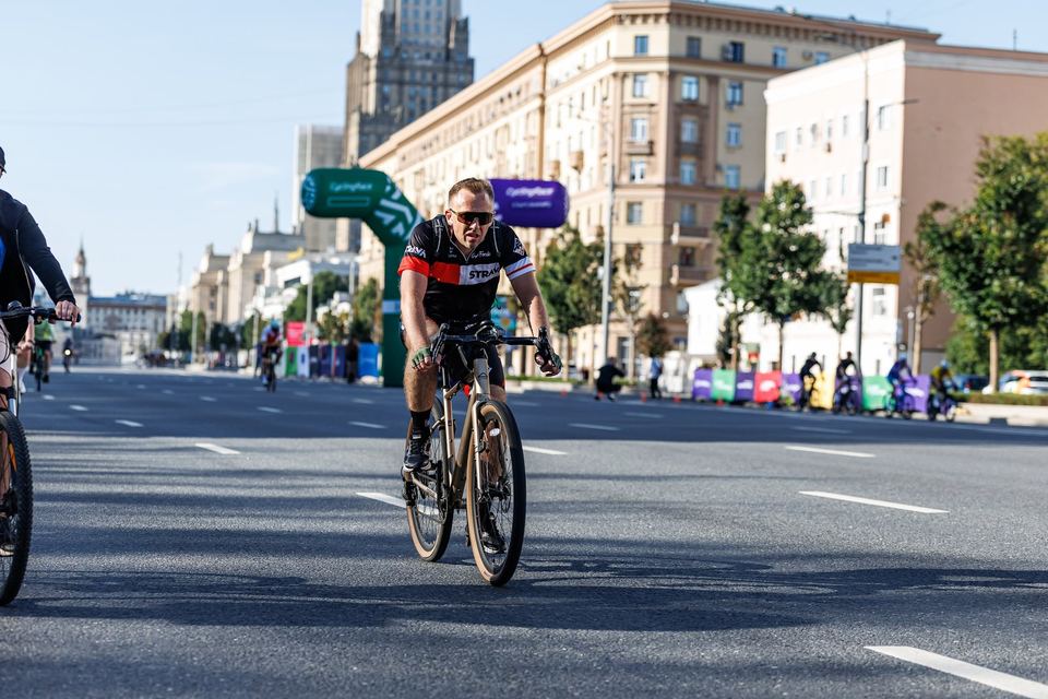 Фото 674be56c01a247c3bcb0e0d6e00ade5b с события Cyclingrace Вечернее Садовое