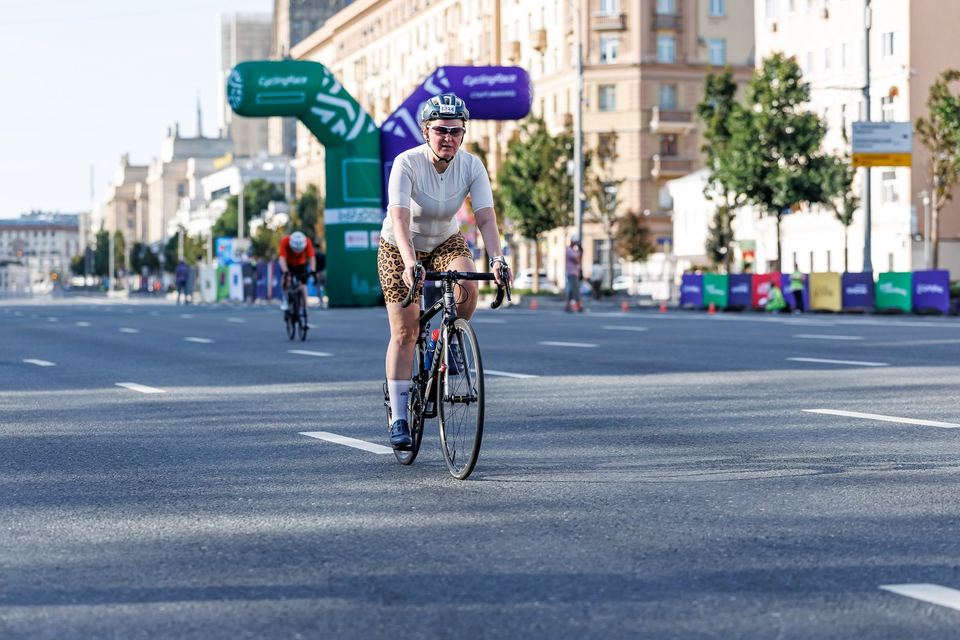 Фото 439660ca8b4a4263b0e5d6975fd3bb62 с события Cyclingrace Вечернее Садовое