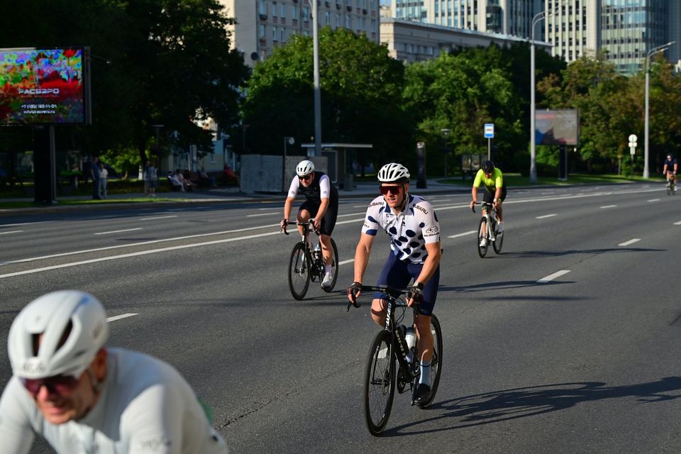 Фото 8aacb8ae81024baea13e2414f8569352 с события Cyclingrace Вечернее Садовое